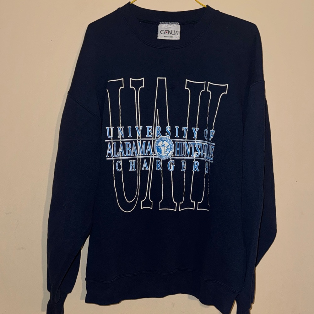 Genius UAH Chargers Navy Blue University Sweatshirt  Vintage L